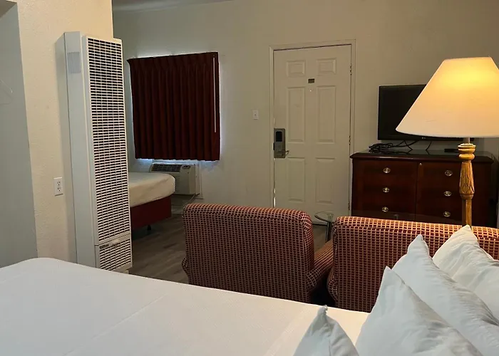 Economy Inn